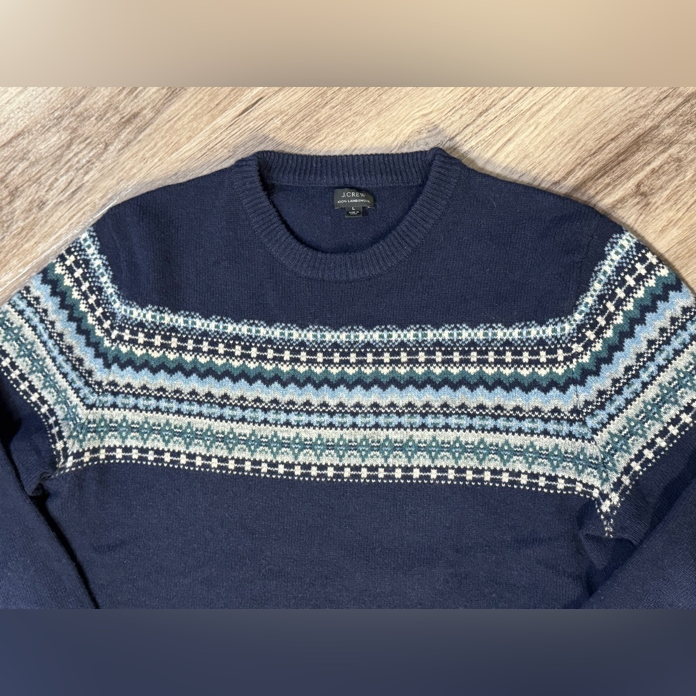 Men's L Navy Blue J. Crew 100% Lamb-swool Nordic Scandinavian Pattern Sweater - Picture 3 of 9